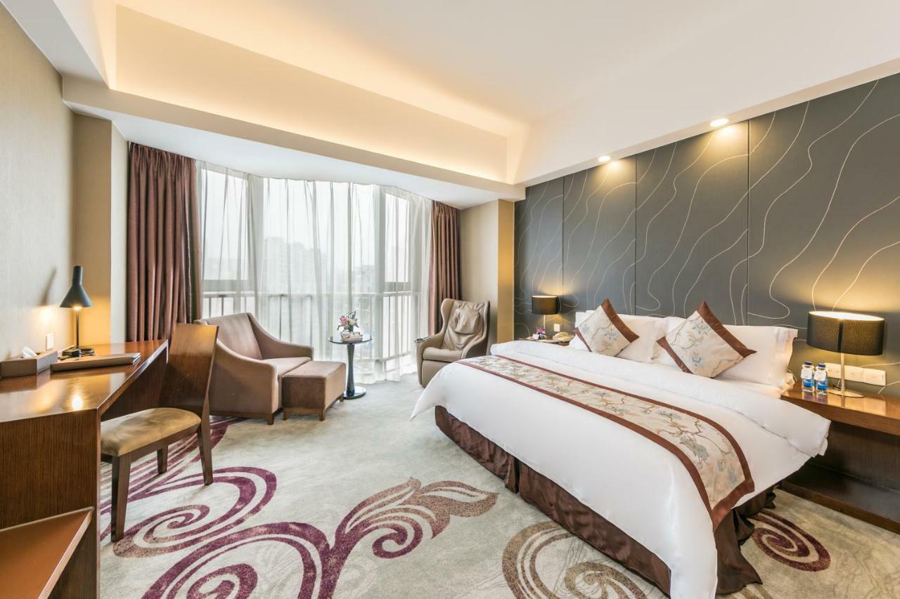 Jinjiang Metropolo Cangshan Wanda Plaza Hotel Fuzhou  Bagian luar foto