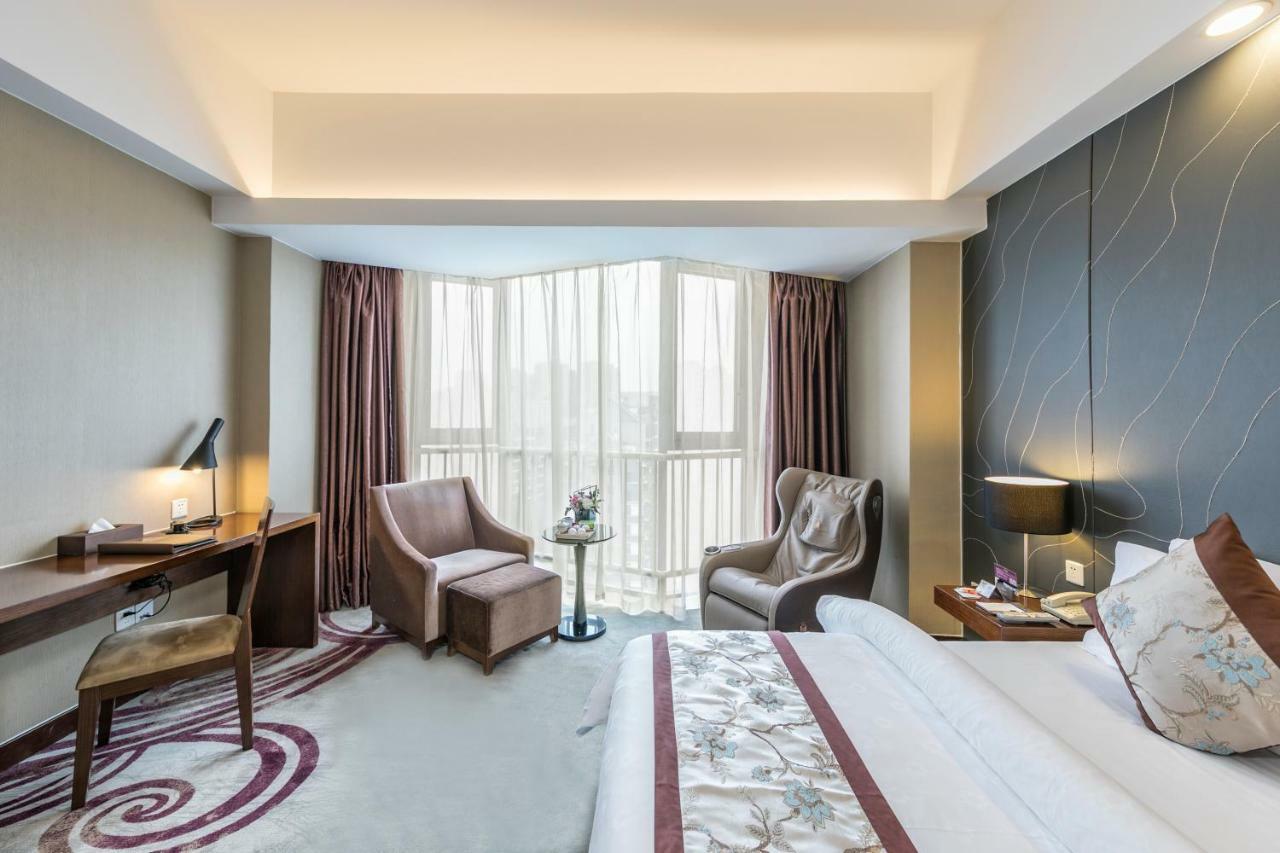 Jinjiang Metropolo Cangshan Wanda Plaza Hotel Fuzhou  Bagian luar foto